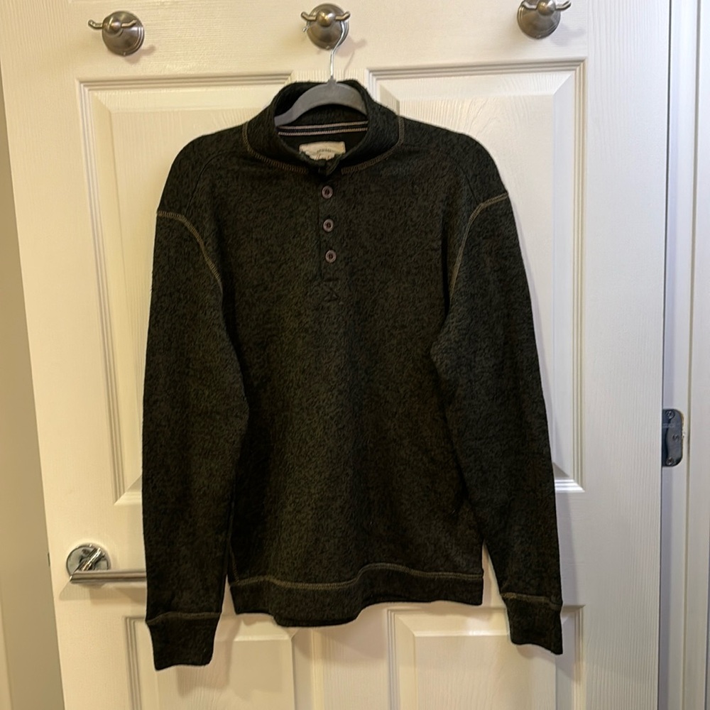 Pull over Sweater. five button, mock neck, Weatherproof-brand.  Size-medium